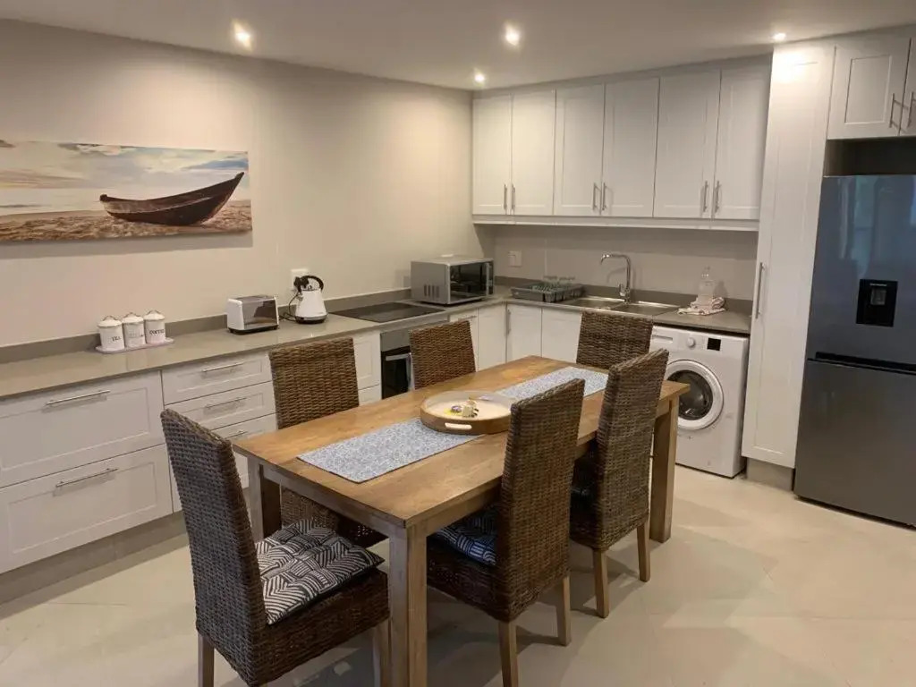 11 Cormoran Umhlanga