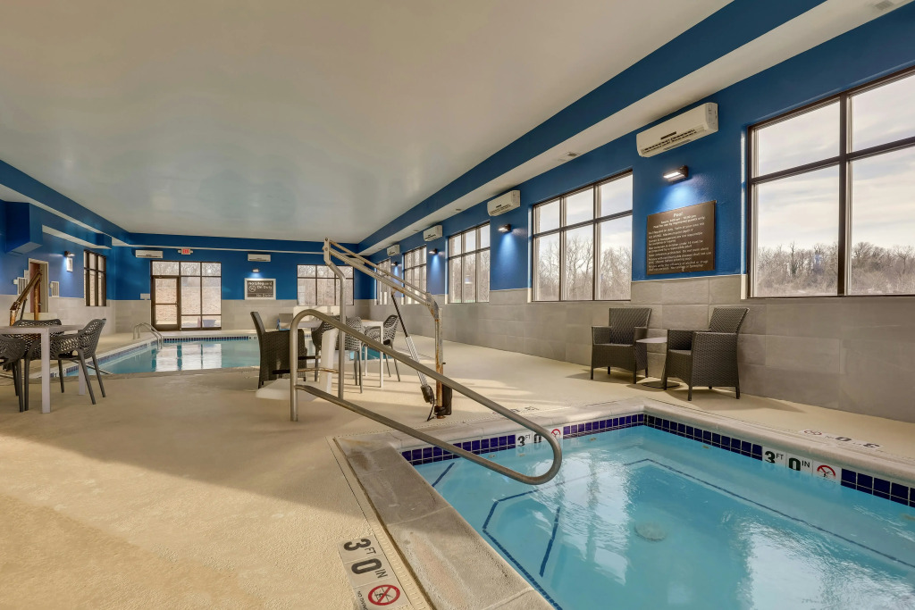 Hampton Inn & Suites St. Louis - Edwardsville