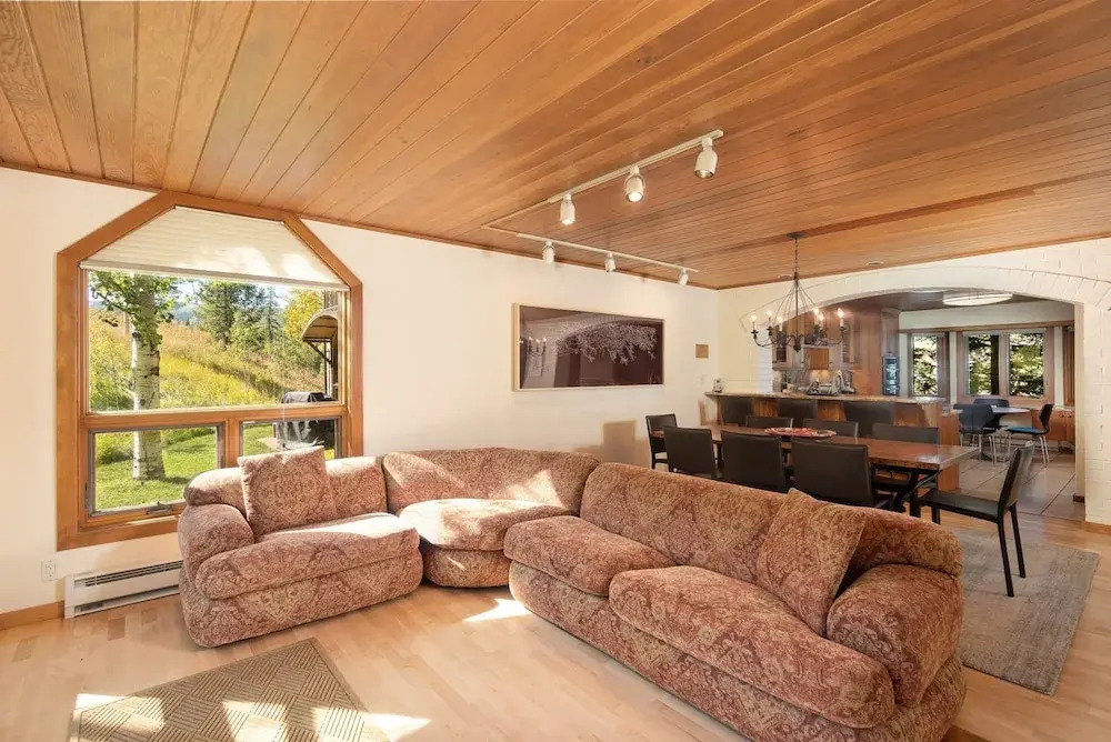 Townhome With Ski-in Access Near Pool And Spa by The Woodrun V Townhouses by RedAwning