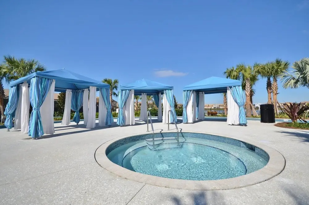 Luxury MultiFamily Gem ~ Mins to Disney ~ Pool/Spa