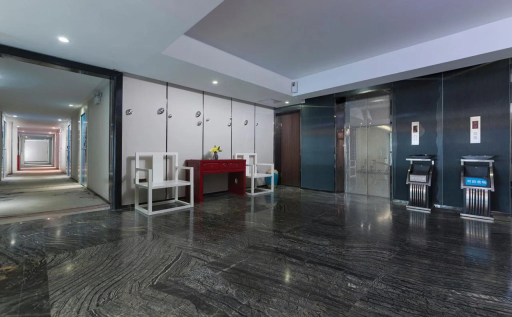Yingshang Fanghao Hotel