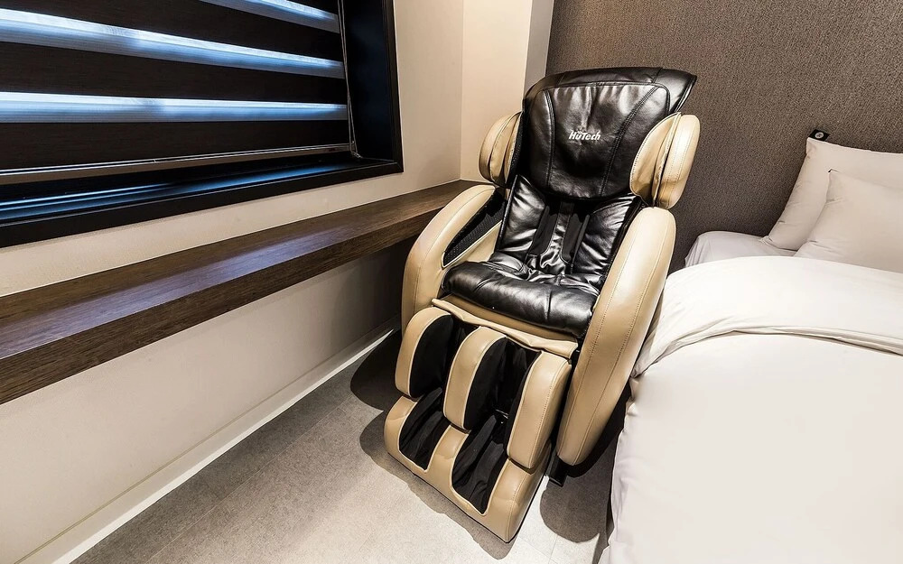 Hotel A