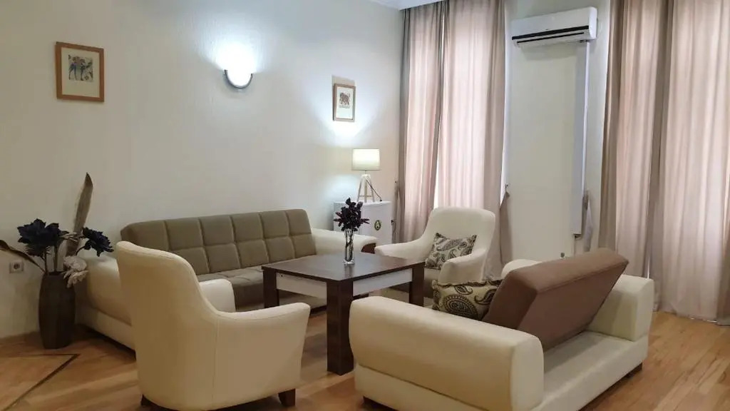 Kabayans And Pinoys Hotel And Hostel