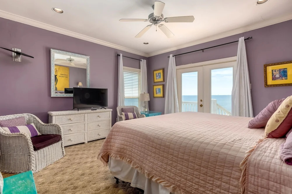 Seaside - 307 Audubon Pl 5 Bedroom Home by Redawning