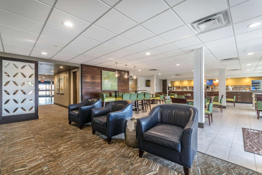 Comfort Inn & Suites Lexington - Hamburg I-75