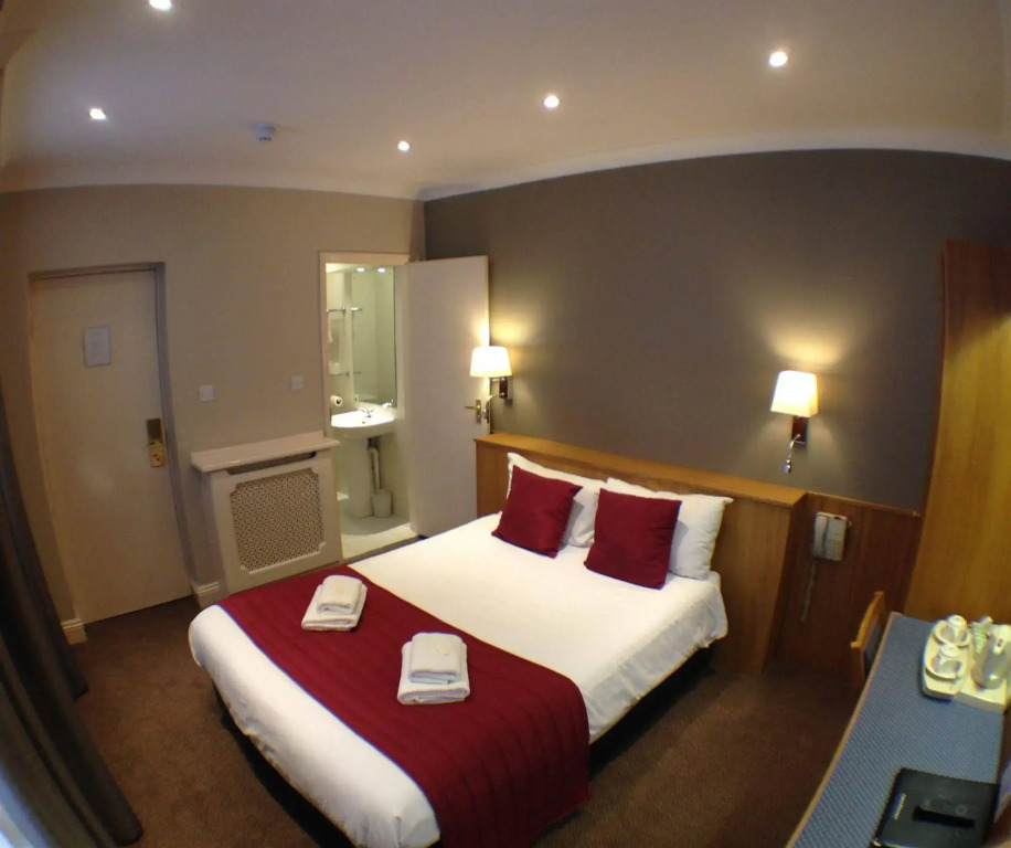 Columbus Hotel