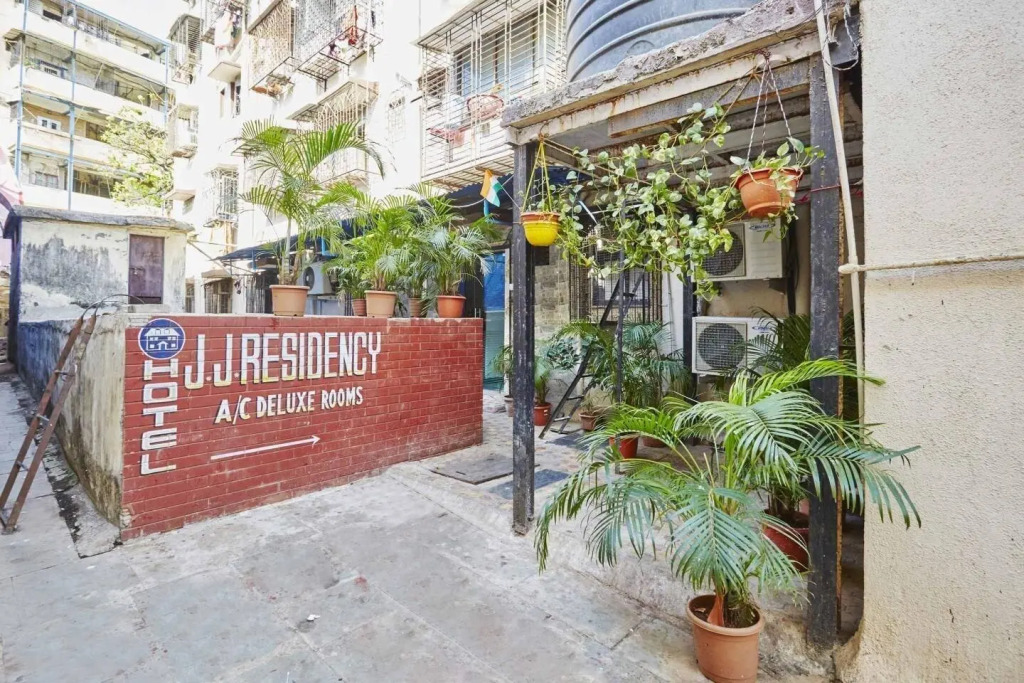 JJ Residency