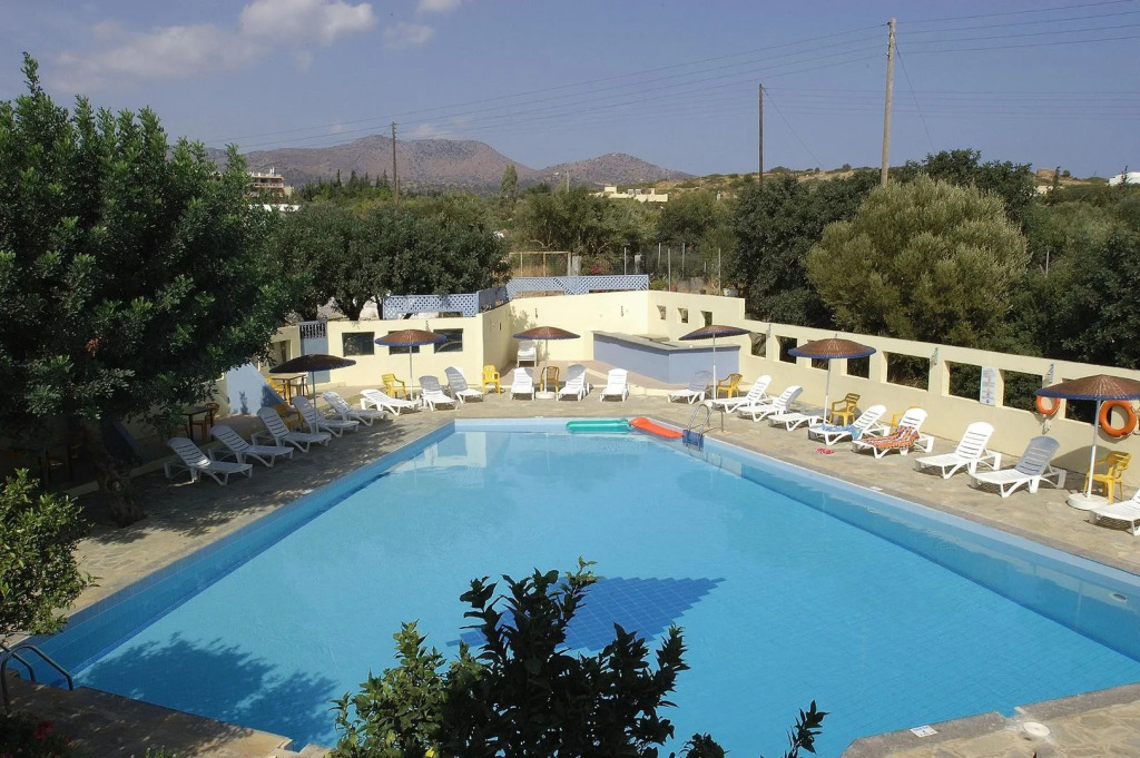Vasia Ormos Hotel