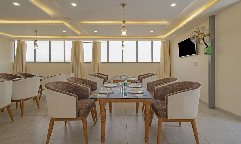 Treebo Haveli Resort Roots, Bhupatwala Haridwar