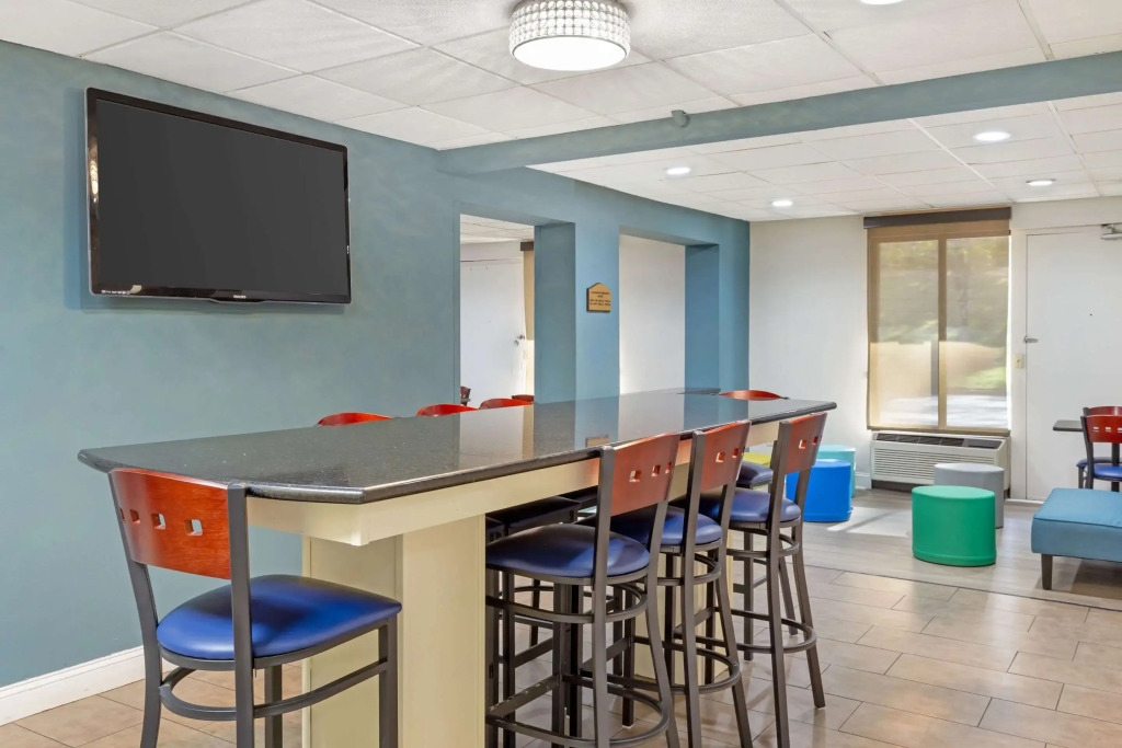 Clarion Pointe Durham Research Triangle Park