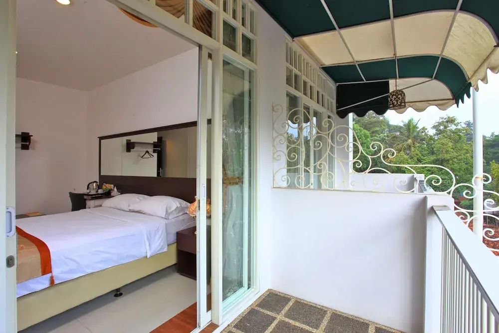 The Victoria Luxurious Guest House