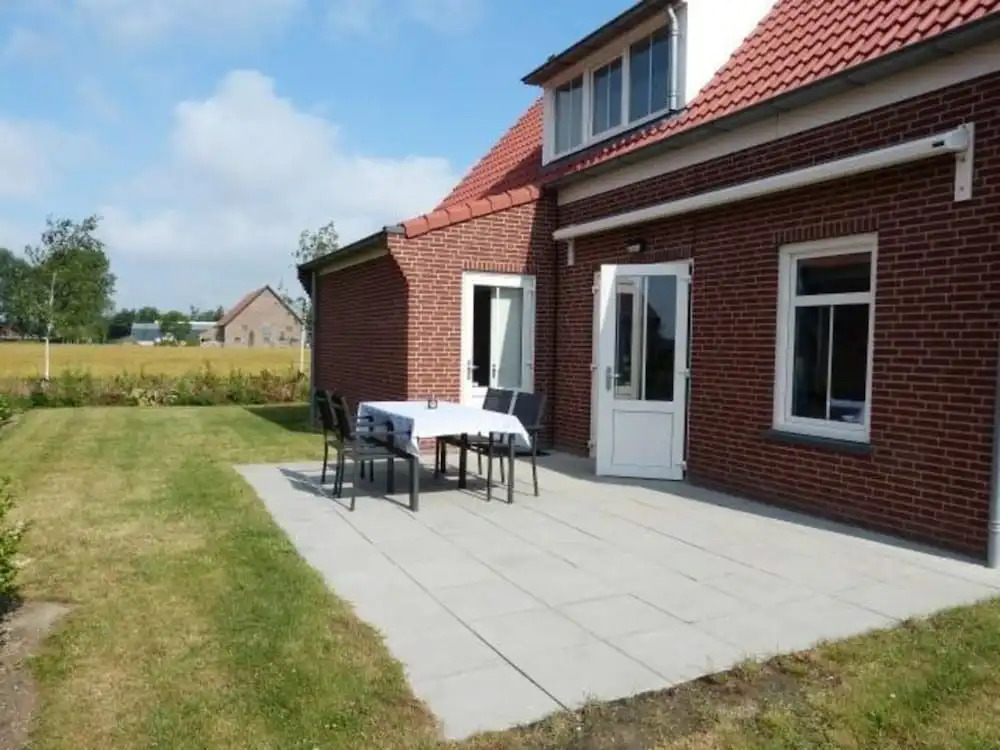 Rural holiday home with terrace