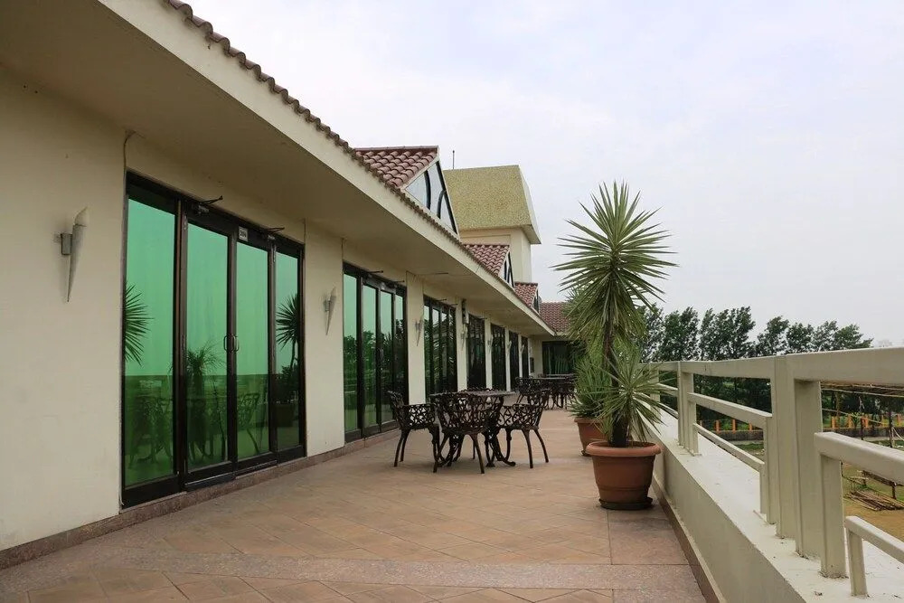 Jalsa Resorts