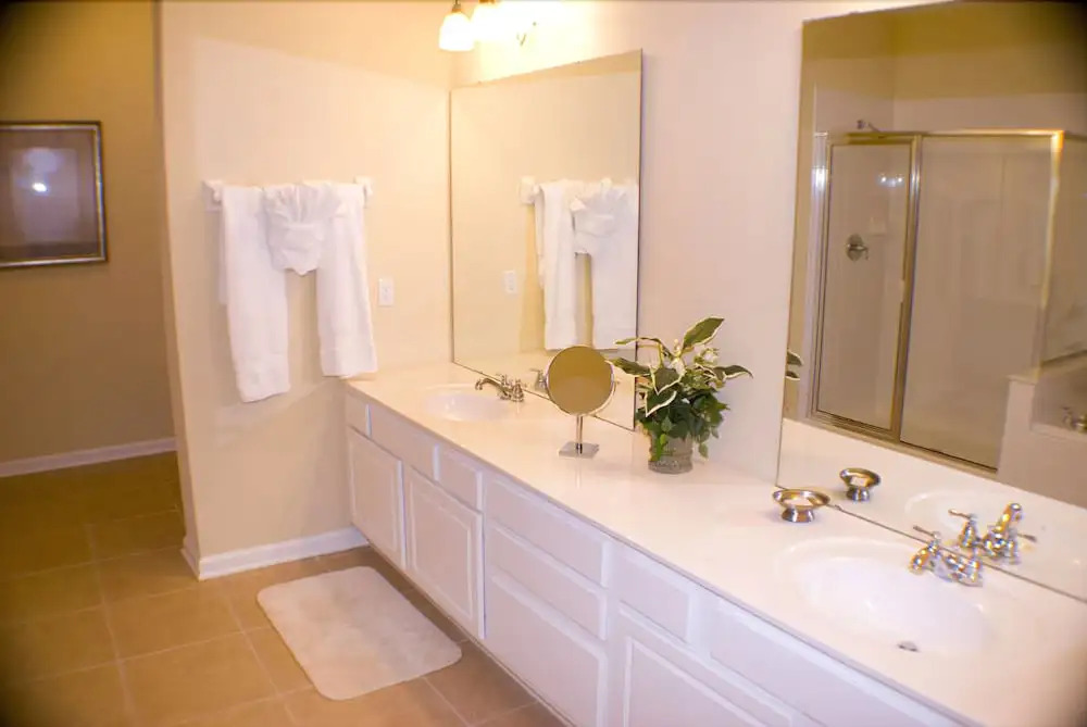 FLORIDA EXCLUSIVE MANAGEMENT Orlando