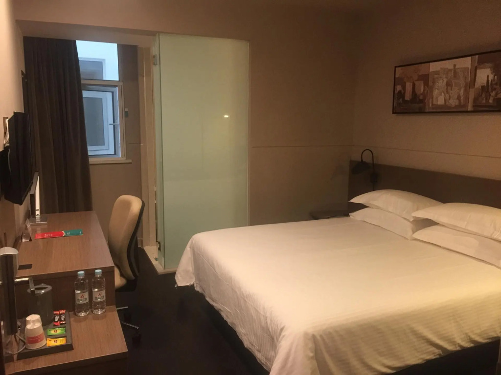 Jinjiang Inn Select Shanghai International Resort Area East Kangqiao Road
