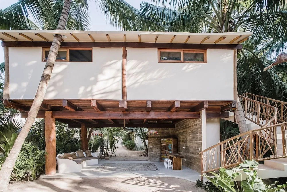 Zorba Estate