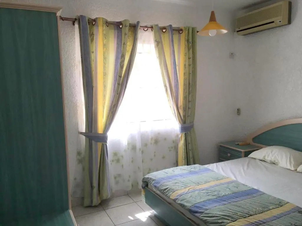 Apartment With 2 Bedrooms in Flic en Flac, With Wonderful Mountain Vie