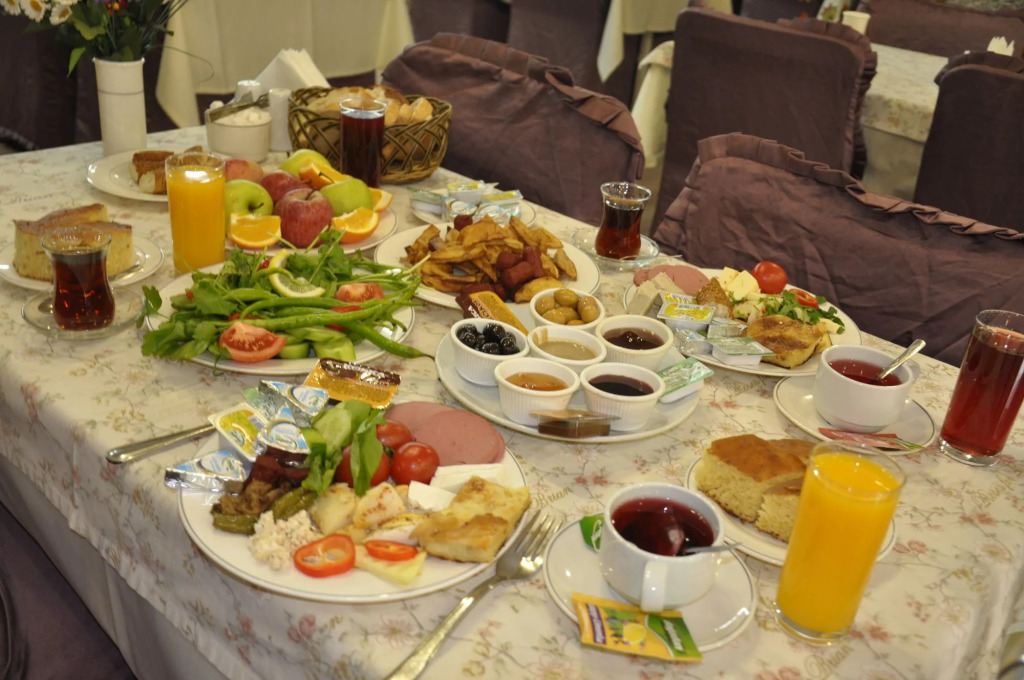 Kayalar Hotel
