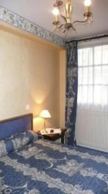 Akhotel