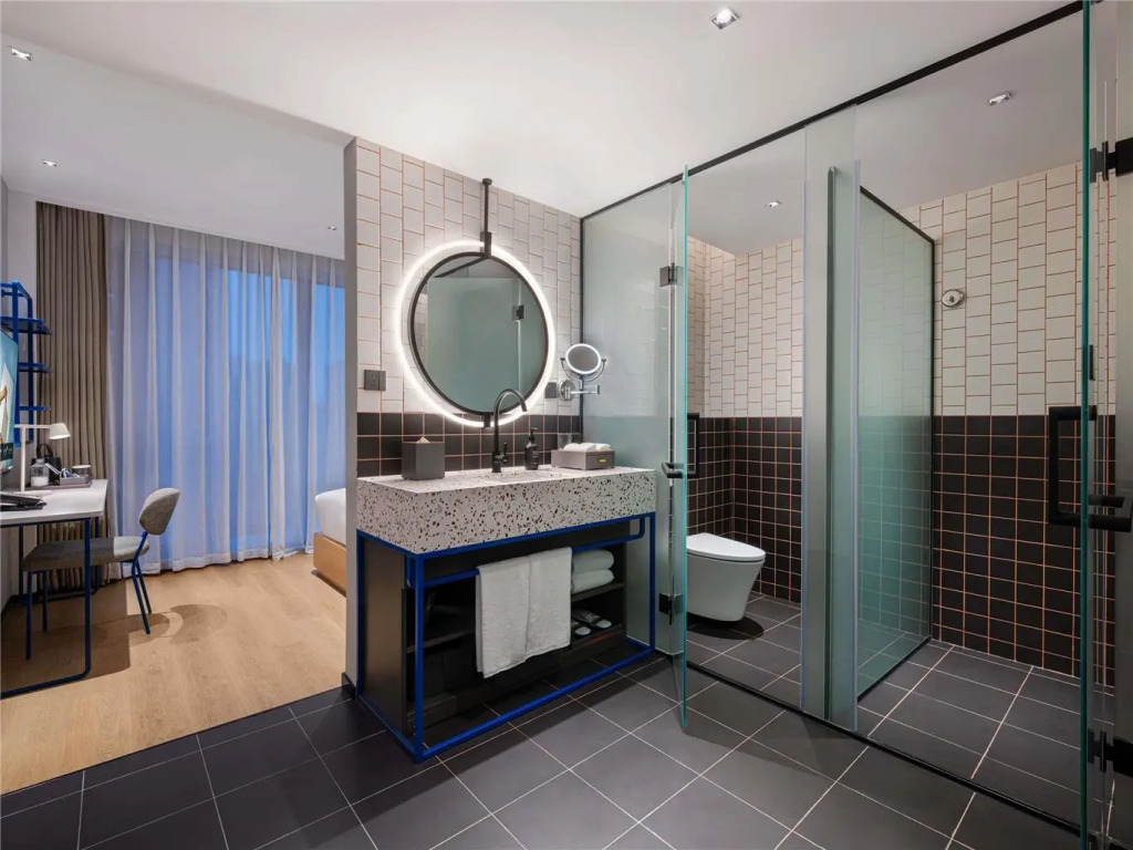 Novotel Living Hangzhou International Convention Center