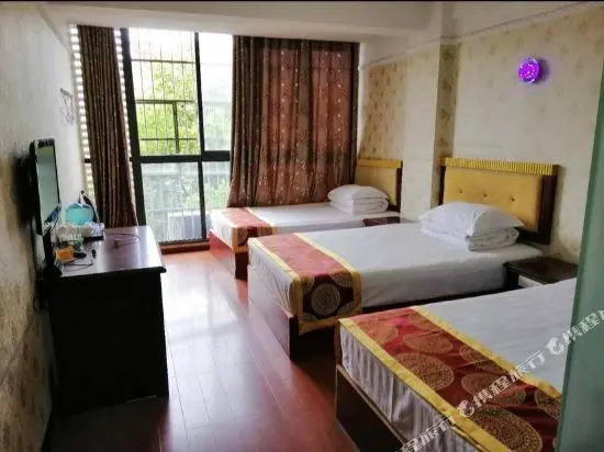 Chuanhui Business Hotel