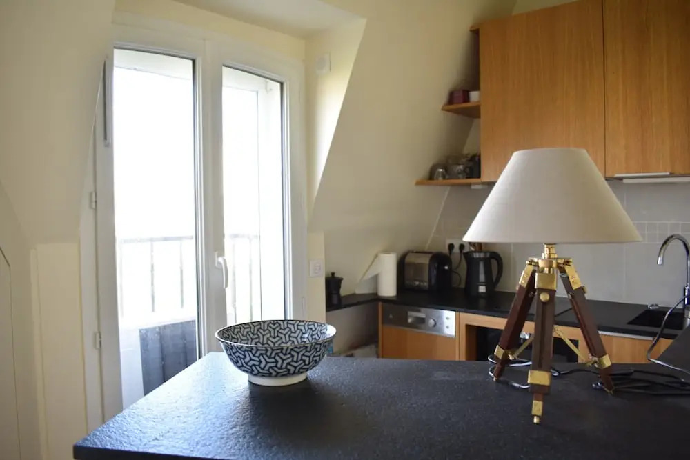 Bright Studio Apartment With High View