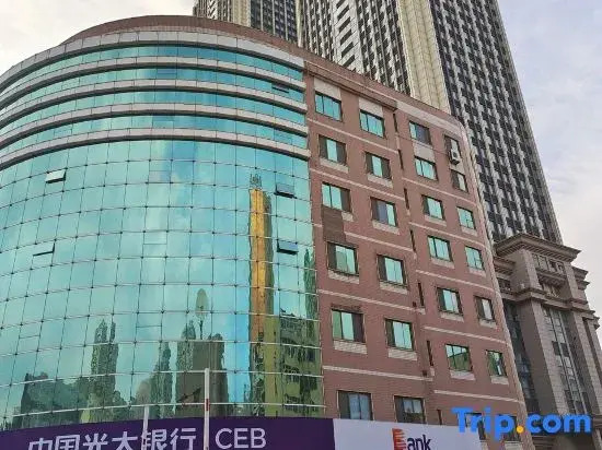 Yantai Hainabian Scenic Apartment