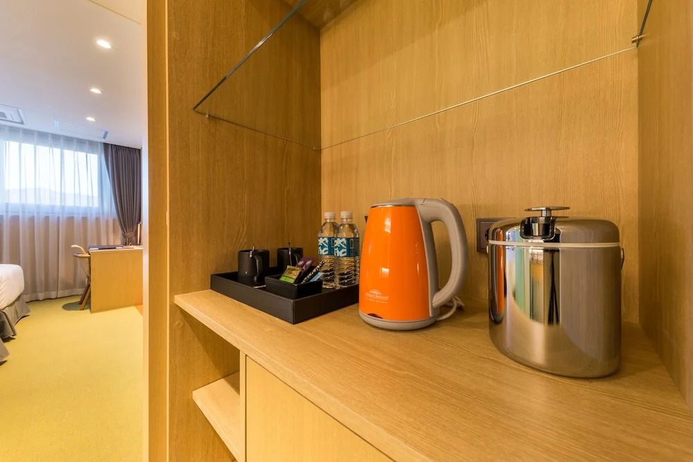 DK Airport Hotel
