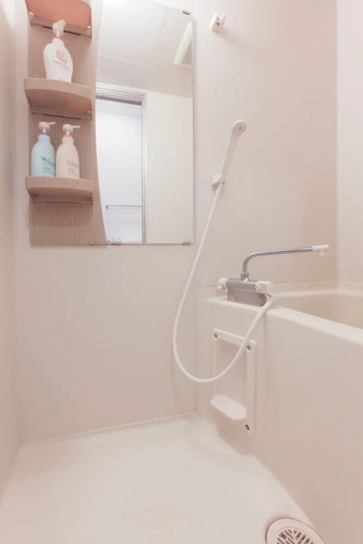 Grand Court Namba 401