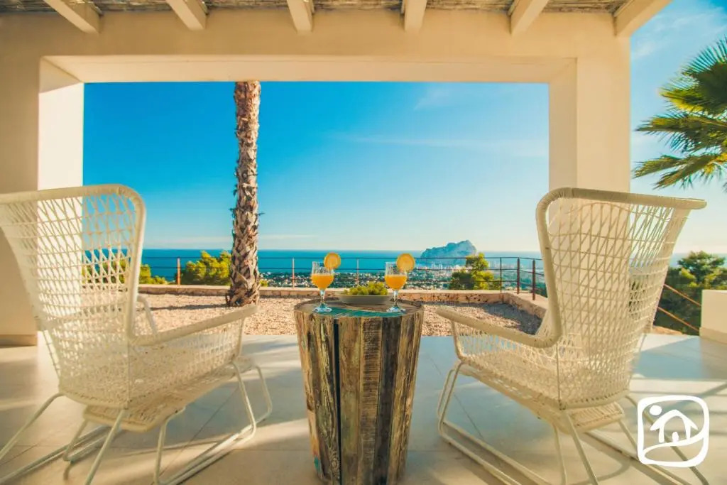 Villa Rosina by Abahana Villas