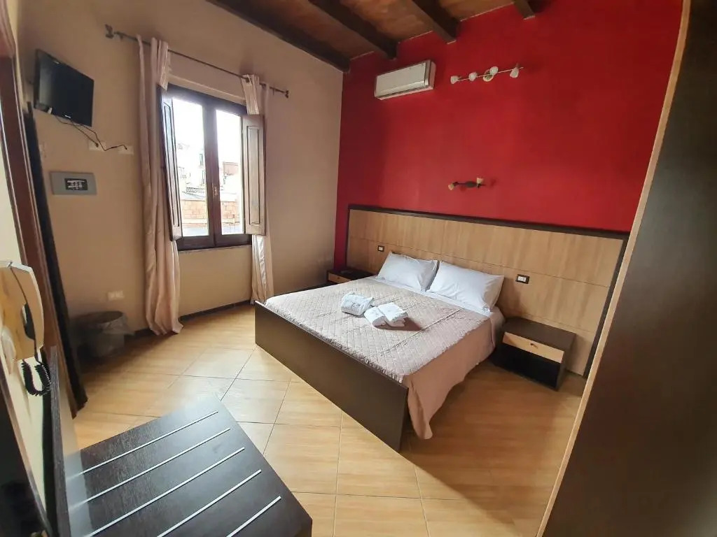 B&B 13