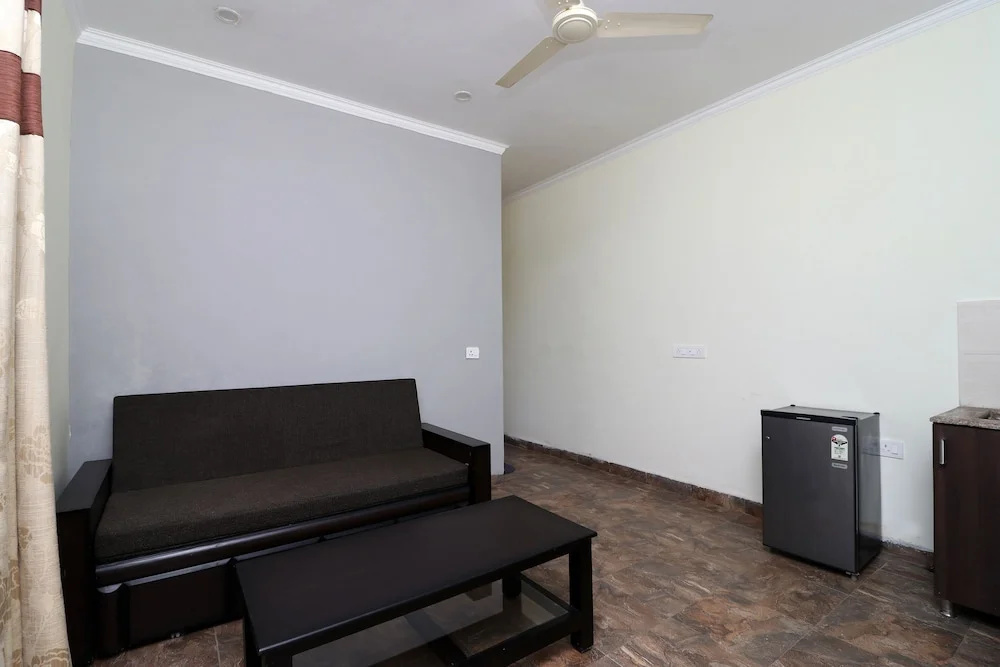 OYO 10771 Home 1BHK Valley View Naukuchiyatal