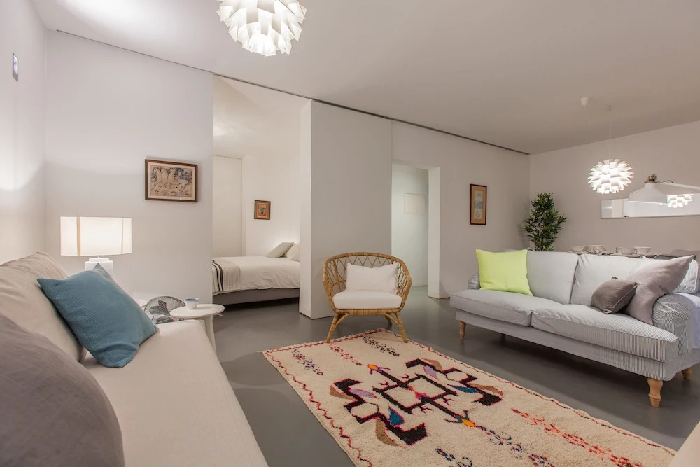 Renovated Apartment w/ Private Courtyard, By TimeCooler