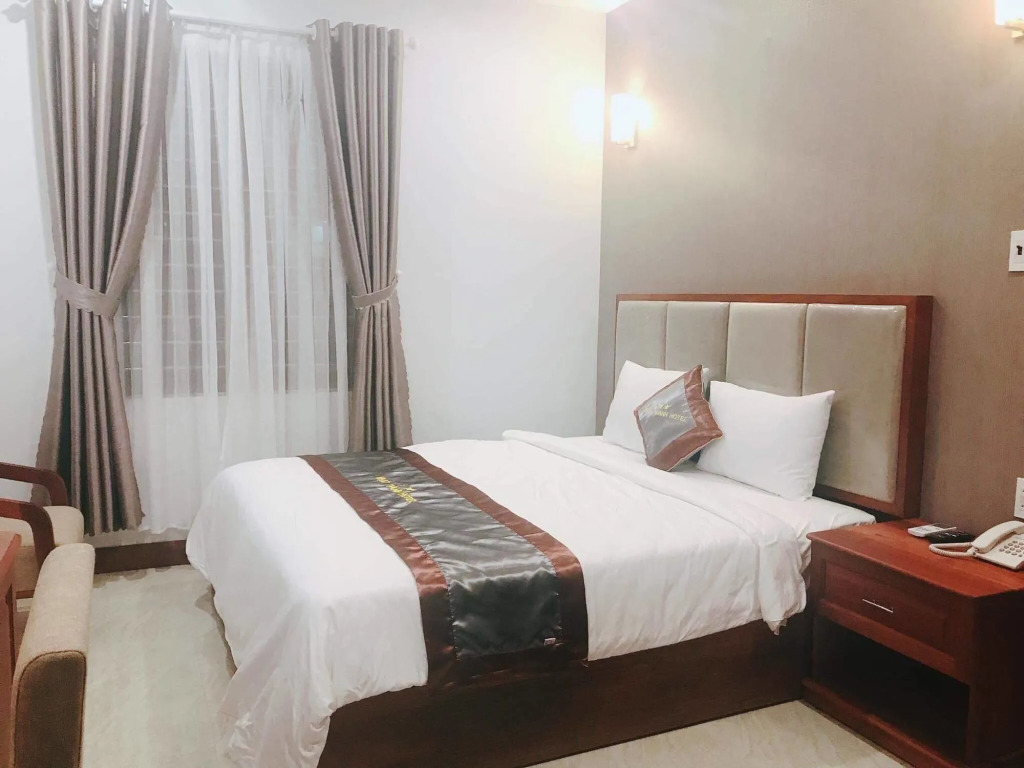 Nhat Thanh Hotel