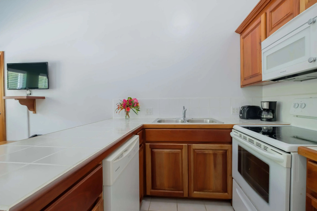 Best Western Grand Baymen Gardens