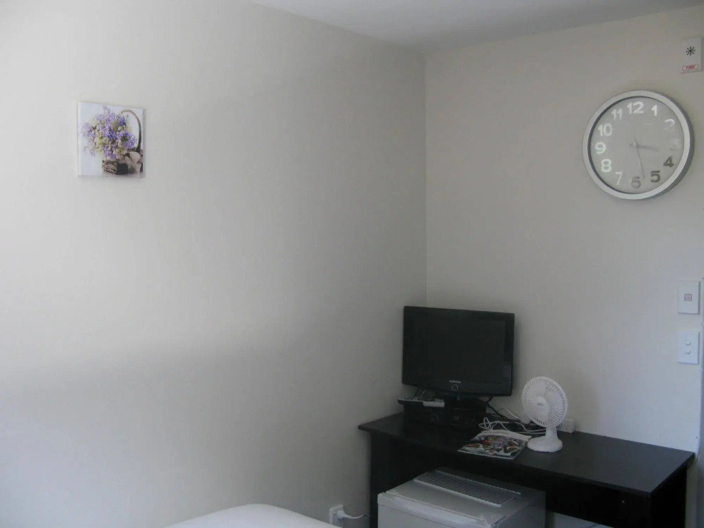 Greenlane Motel