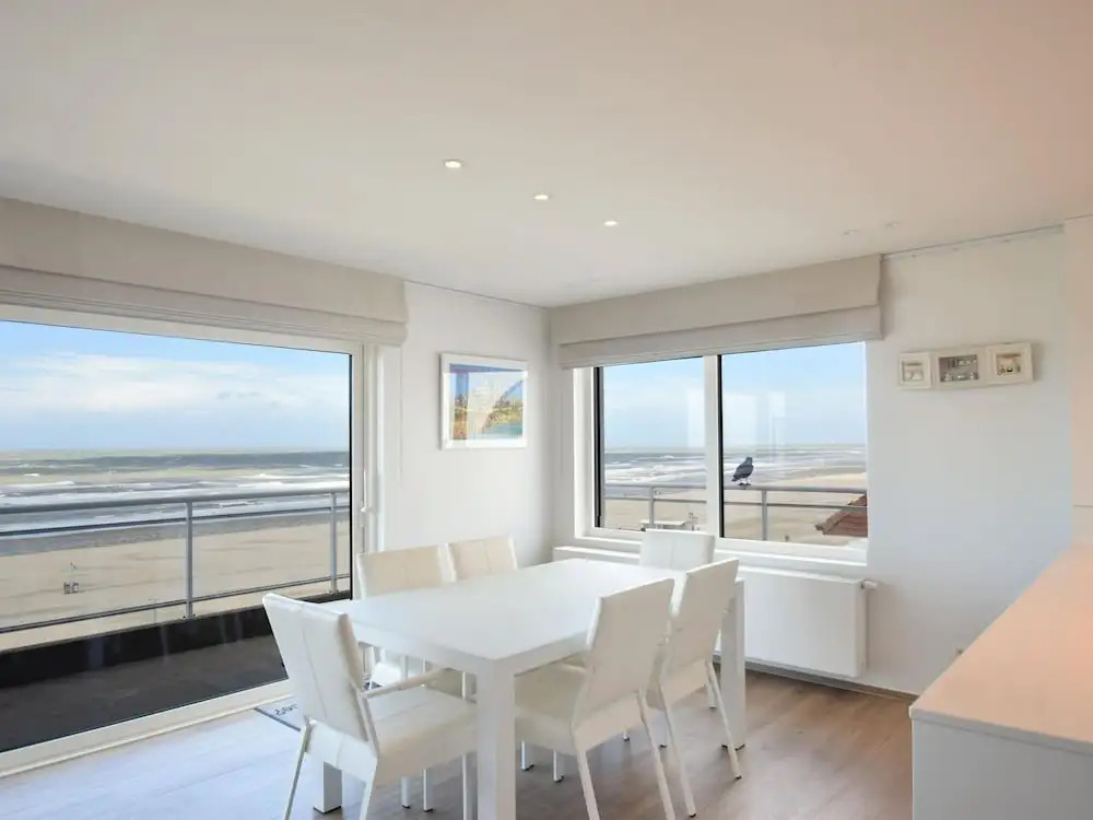 Golf Apartment With Balcony Near the sea