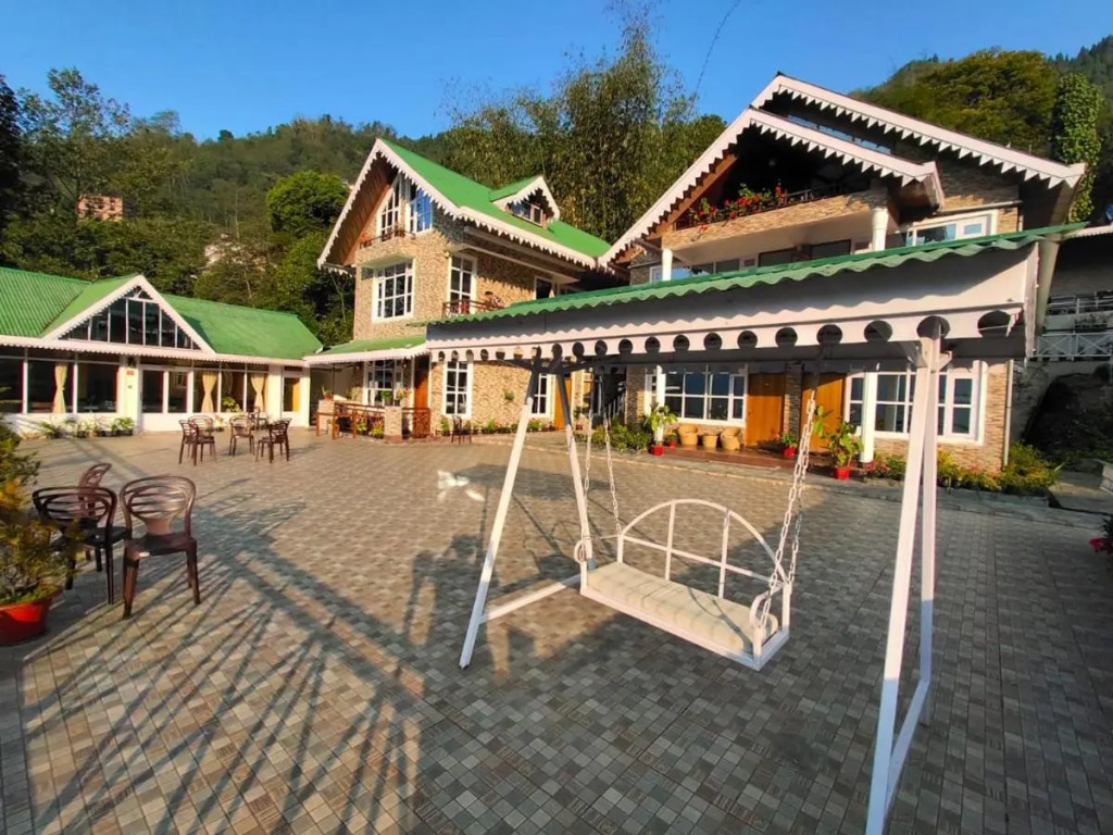 Udaan Alpine Resort