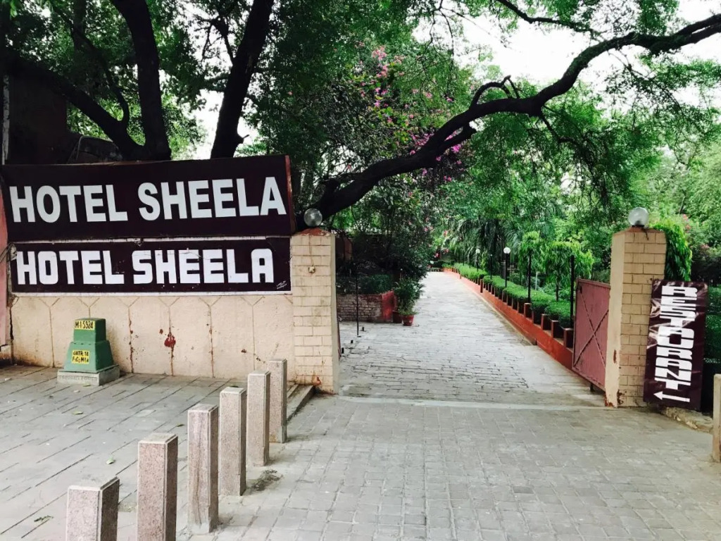 Hotel Sheela, 100m from Taj Mahal