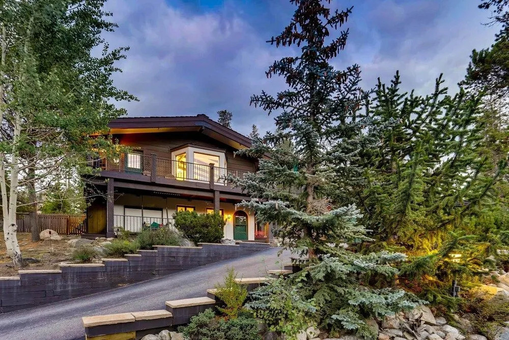 Mountain View Chalet
