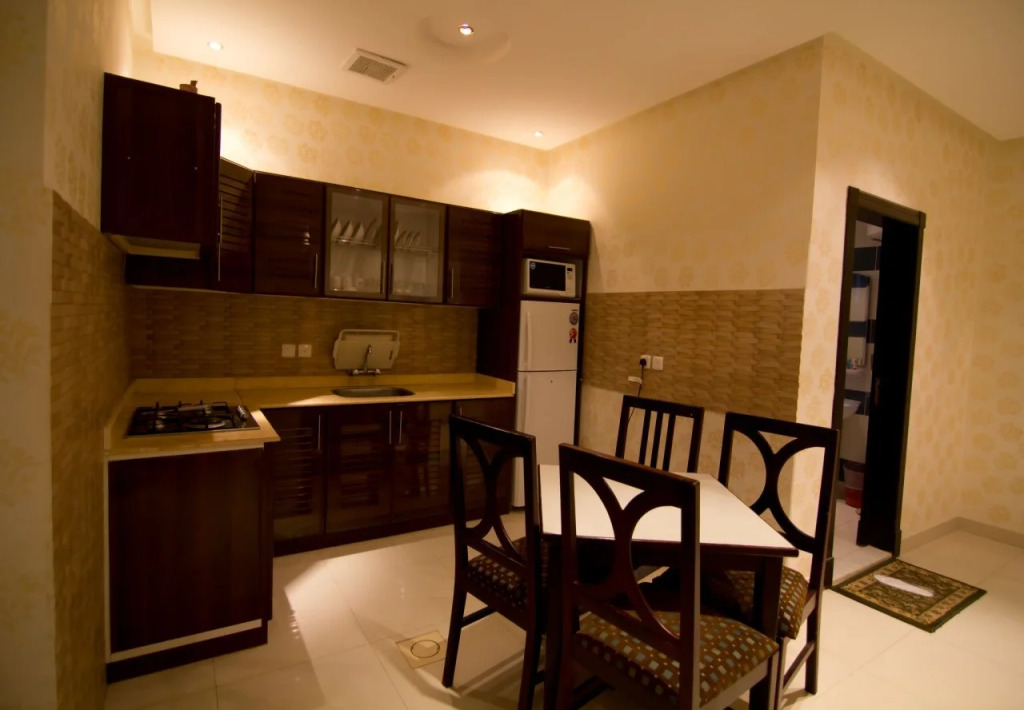 Rest Night Hotel Suites- AL Falah