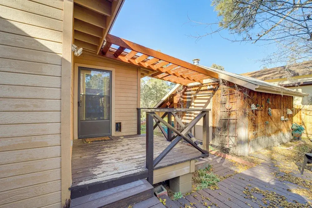 Near Scenic Trails & Parks! Central Payson Retreat