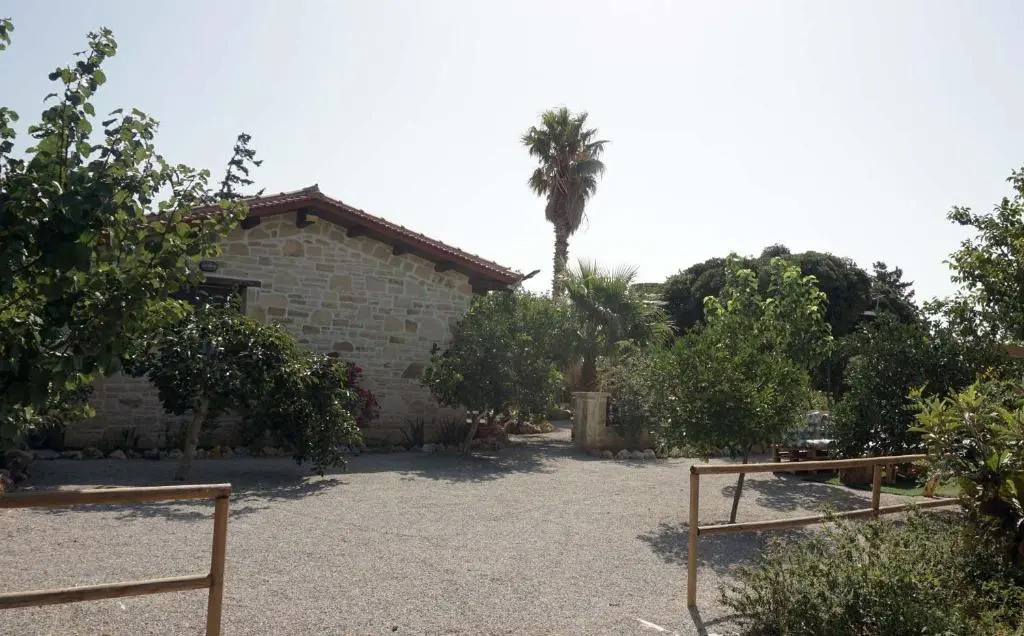 Studio Eleni - Oasis holiday houses