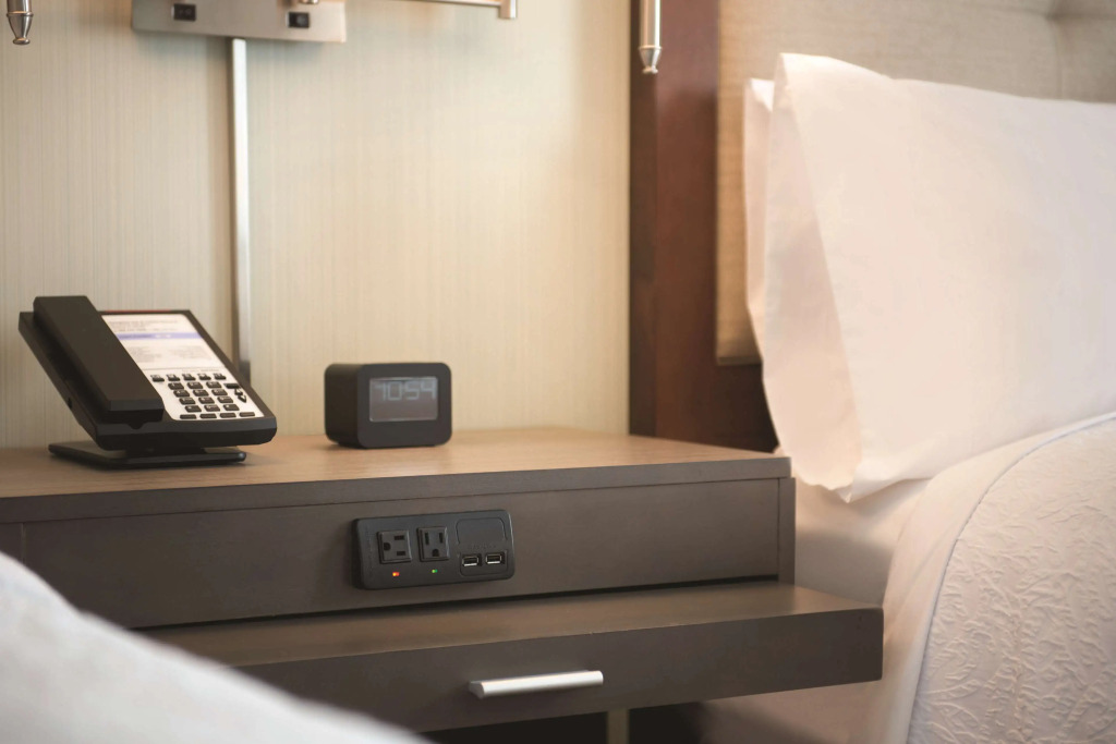 Hampton Inn & Suites - DeLand