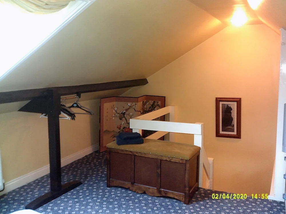 Wheatsheaf House Bed & Breakfast