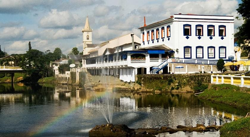 Hotel e Restaurante Nhundiaquara