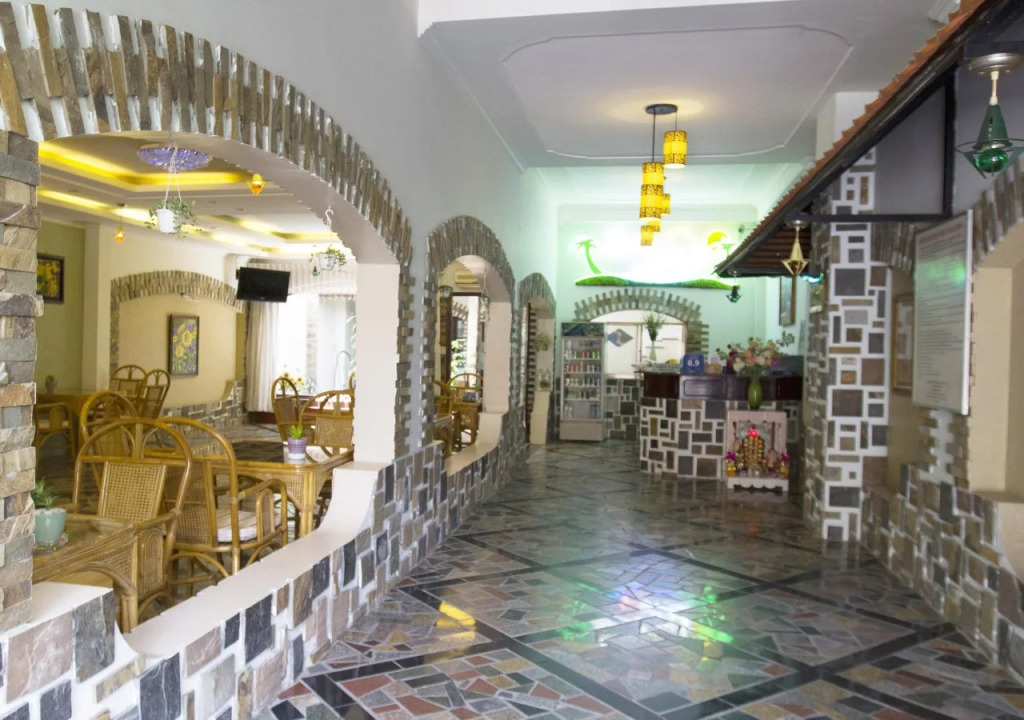Spring Hotel