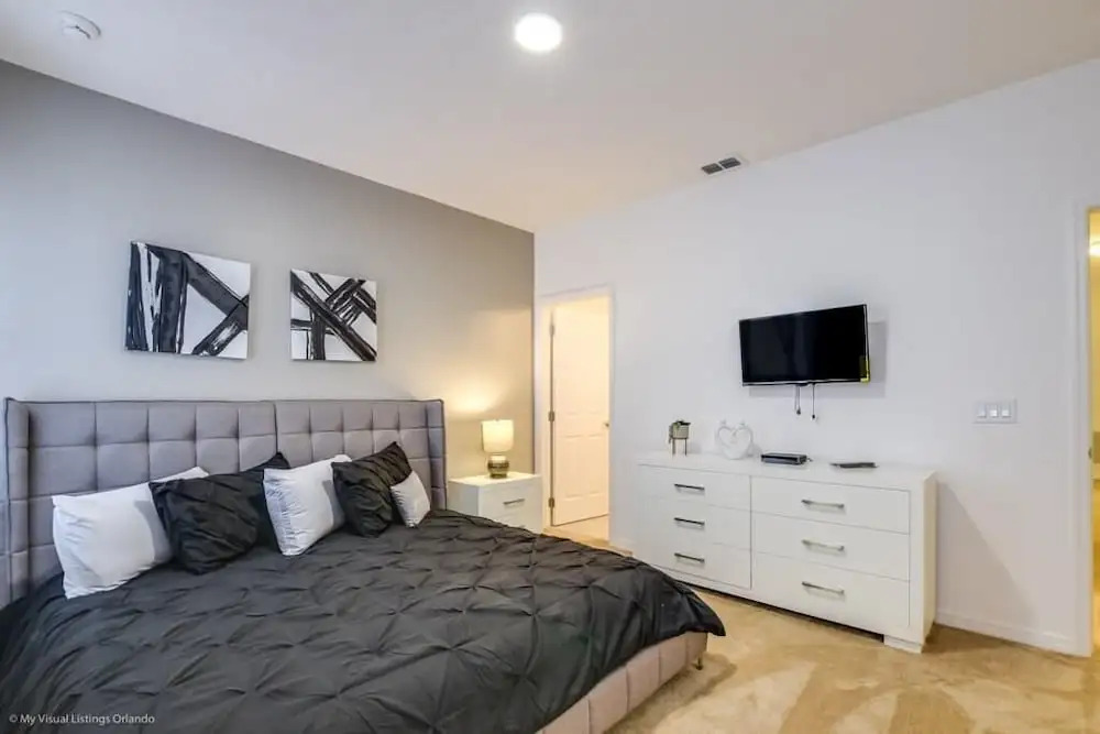 7013ows 14 Bed 14 Bedroom Home