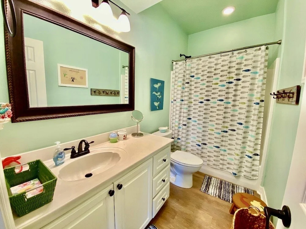 Sea Biscuits & Gravy - 3 Br Home