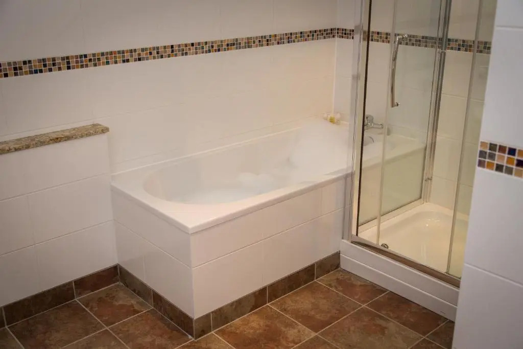 Whitewater Hotel & Spa